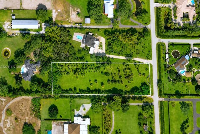 5567 SW 136th Ave, Southwest Ranches FL 33330 - Southwest Ranches, FL - Photo 6