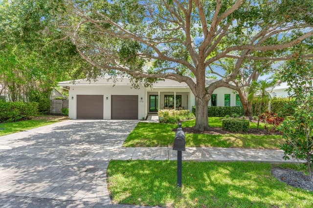 1716 Middle River Drive, Fort Lauderdale FL 33305 - Fort Lauderdale, FL - Photo 2