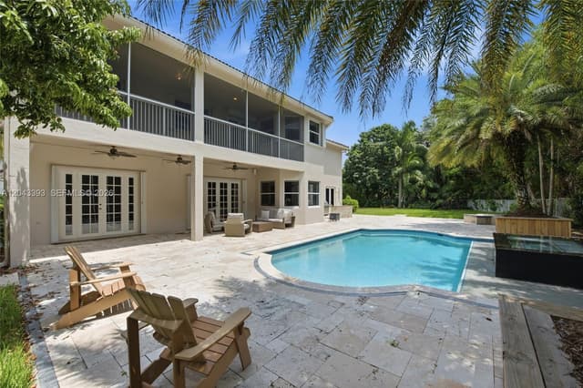 1585 Victoria Isle Way, Weston FL 33327 - Weston, FL - Photo 3