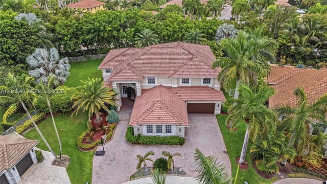 1585 Victoria Isle Way, Weston FL 33327 - Weston, FL - Photo 5