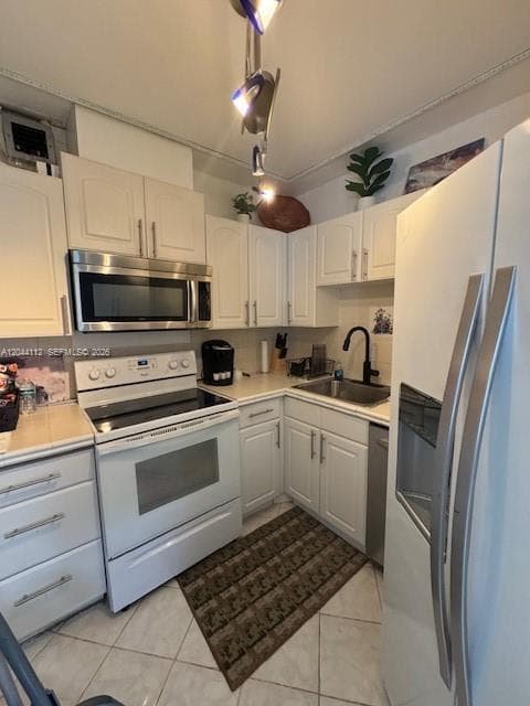 1967 S Ocean Blvd # C, Lauderdale By The Sea FL 33062 - Lauderdale By The Sea, FL - Photo 4
