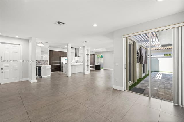 1549 Shoreline Way, Hollywood FL 33019 - Hollywood, FL - Photo 6