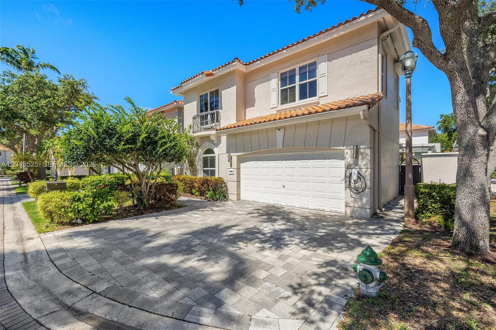 1549 Shoreline Way, Hollywood FL 33019 - Hollywood, FL - Photo 1