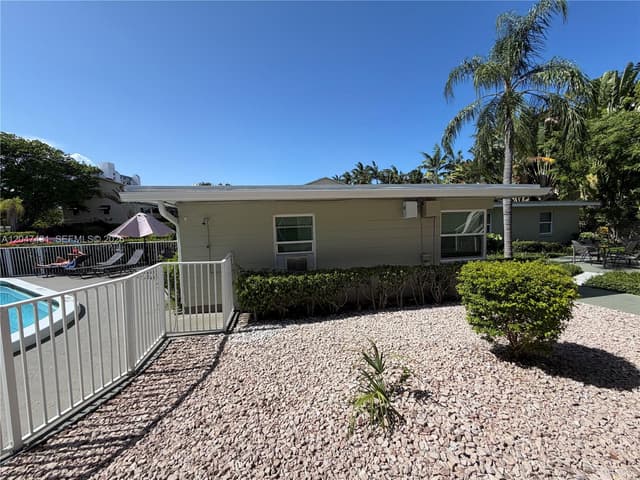 3230 NE 13th St # 2, Pompano Beach FL 33062 - Pompano Beach, FL - Photo 2