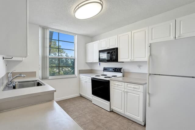520 SE 5 Avenue # 1203, Fort Lauderdale FL 33301 - Fort Lauderdale, FL - Photo 7