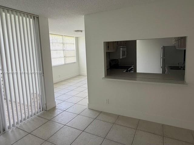 9441 Live Oak Pl # 209, Davie FL 33324 - Davie, FL - Photo 2