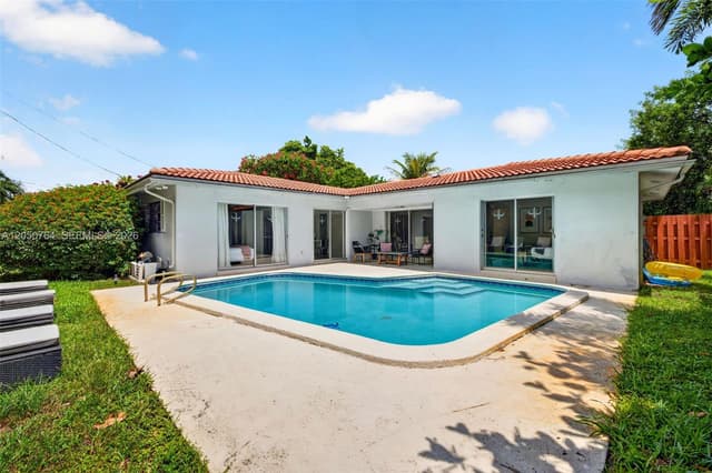 1750 NE 56th St, Fort Lauderdale FL 33334 - Fort Lauderdale, FL - Photo 2