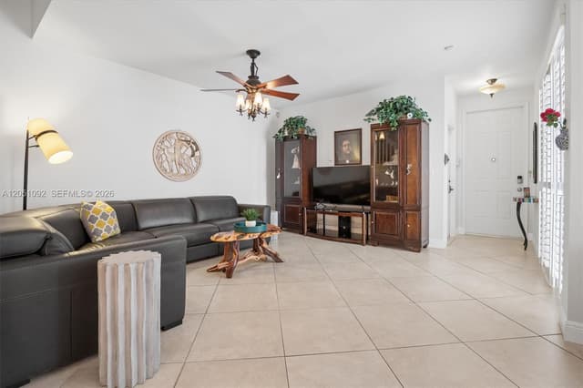 1140 Weeping Willow Way, Hollywood FL 33019 - Hollywood, FL - Photo 6