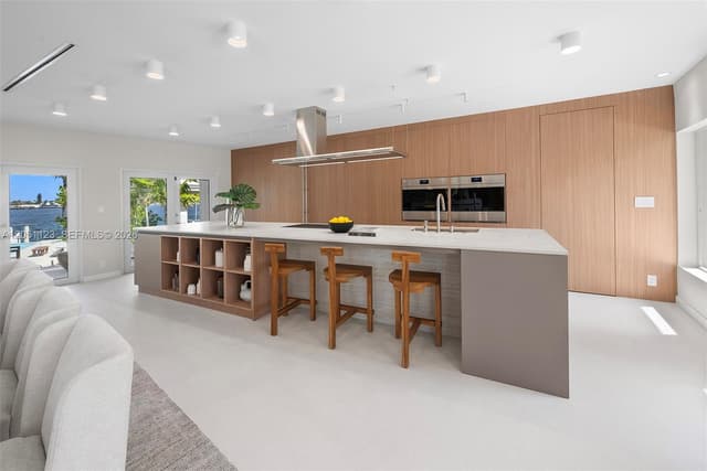 900 N Northlake Dr, Hollywood FL 33019 - Hollywood, FL - Photo 6