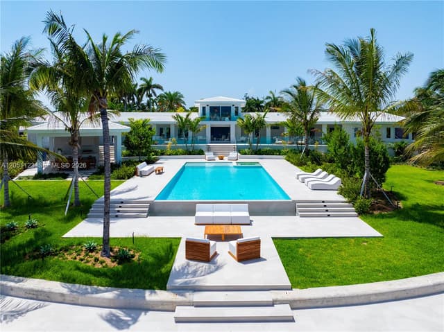 900 N Northlake Dr, Hollywood FL 33019 - Hollywood, FL - Photo 3