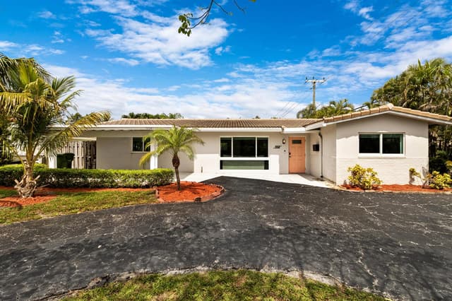 5541 NE 19th Avenue, Fort Lauderdale FL 33308 - Fort Lauderdale, FL - Photo 2