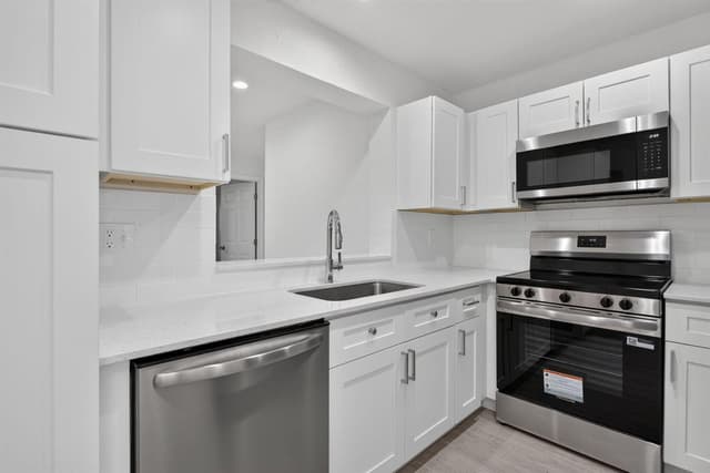 11451 Lakeview Drive # 3a, Coral Springs FL 33071 - Coral Springs, FL - Photo 6