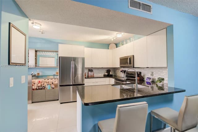 11856 NW 11th St # 11856, Pembroke Pines FL 33026 - Pembroke Pines, FL - Photo 5