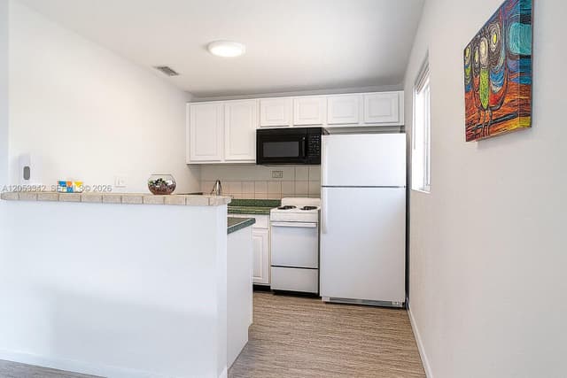 605 SW 14th Ter, Fort Lauderdale FL 33312 - Fort Lauderdale, FL - Photo 7