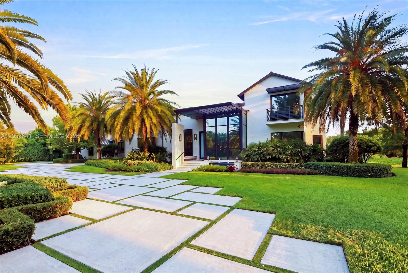 3714 Pine Lake Dr, Weston FL 33332 - Weston, FL - Photo 1