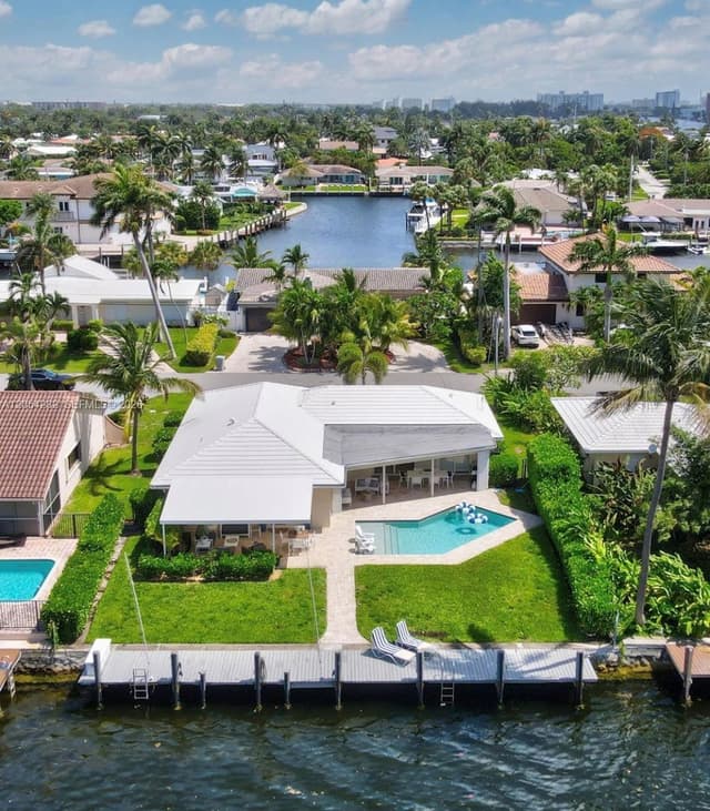 2762 NE 3rd St, Pompano Beach FL 33062 - Pompano Beach, FL - Photo 2