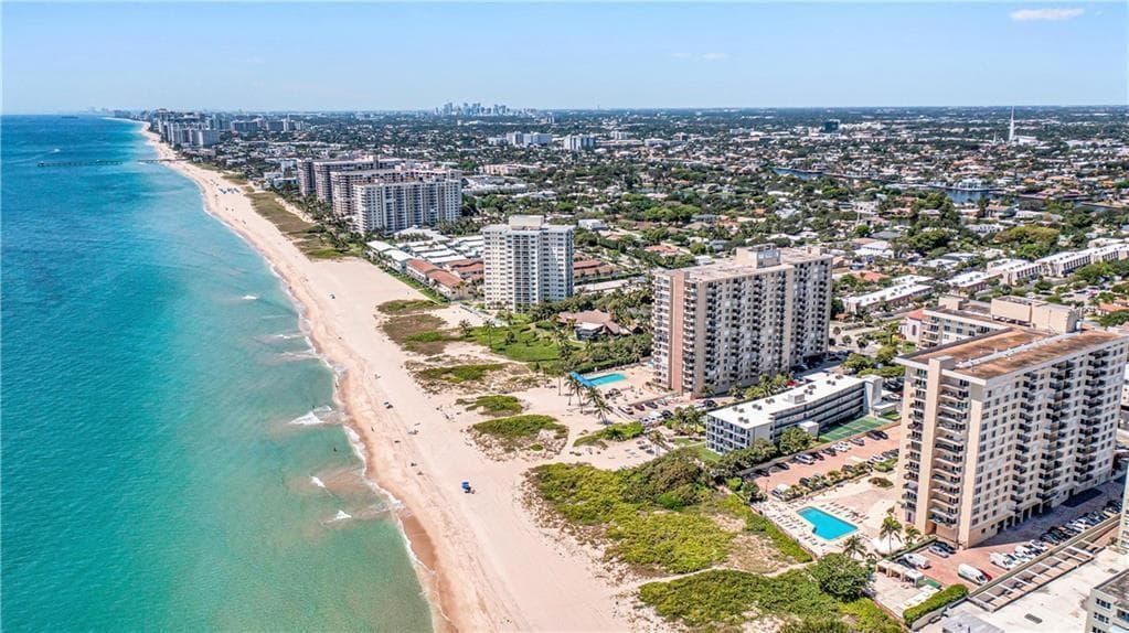 1900 S Ocean Boulevard Apt 6j, Lauderdale By The Sea FL 33062 - Lauderdale By The Sea, FL - Photo 1