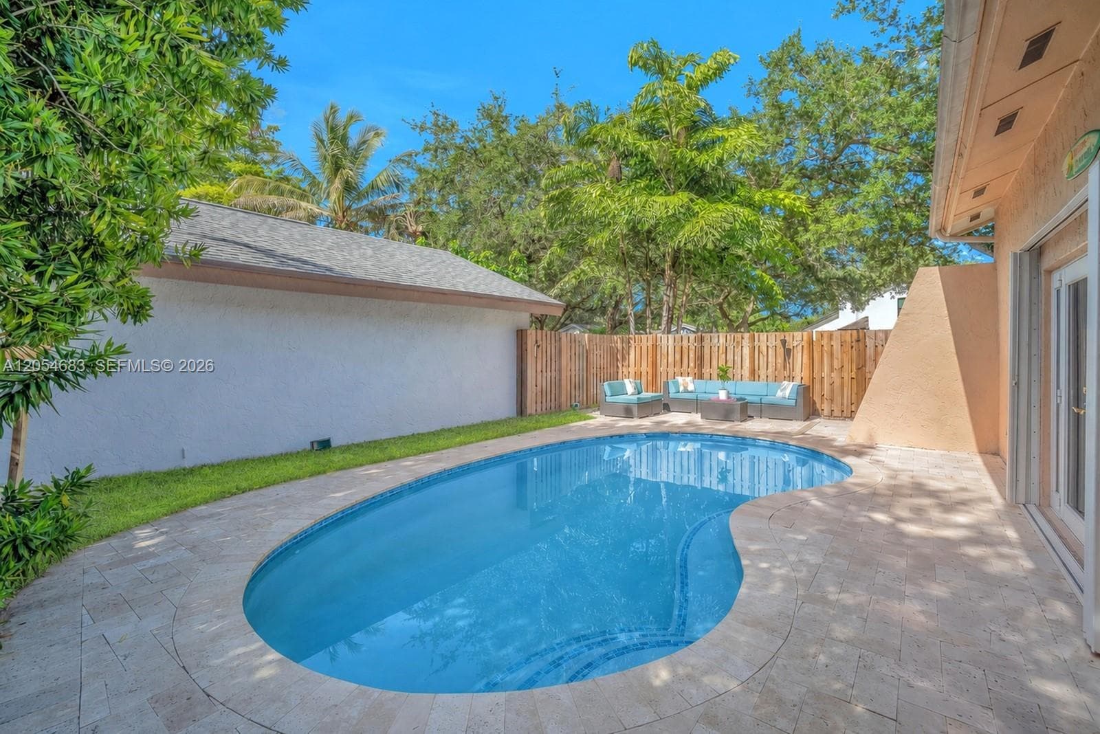 42 Birch Dr, Cooper City FL 33026 - Cooper City, FL - Photo 1