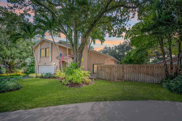 42 Birch Dr, Cooper City FL 33026 - Cooper City, FL - Photo 5
