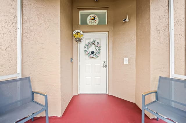 10156 Lombardy Drive, Tamarac FL 33321 - Tamarac, FL - Photo 3