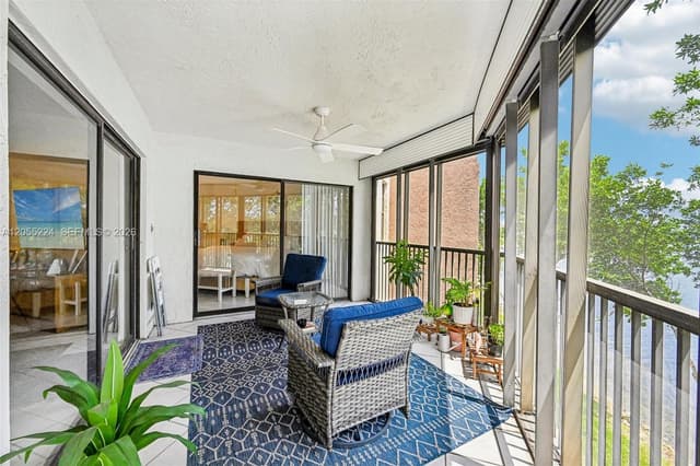 7468 Fairfax Dr # 302, Tamarac FL 33321 - Tamarac, FL - Photo 5