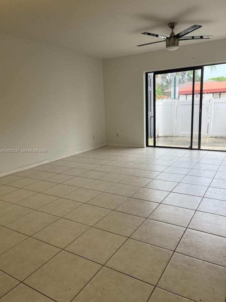 11622 NW 11th St, Pembroke Pines FL 33026 - Pembroke Pines, FL - Photo 1