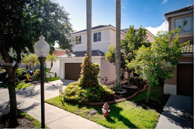 462 Fishtail Ter, Weston FL 33327 - Weston, FL - Photo 2