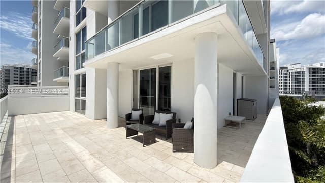 401 N Birch Rd # 415, Fort Lauderdale FL 33304 - Fort Lauderdale, FL - Photo 2