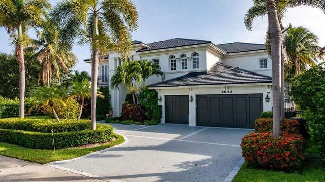 2530 NE 31ST Court, Lighthouse Point FL 33064 - Lighthouse Point, FL - Photo 4