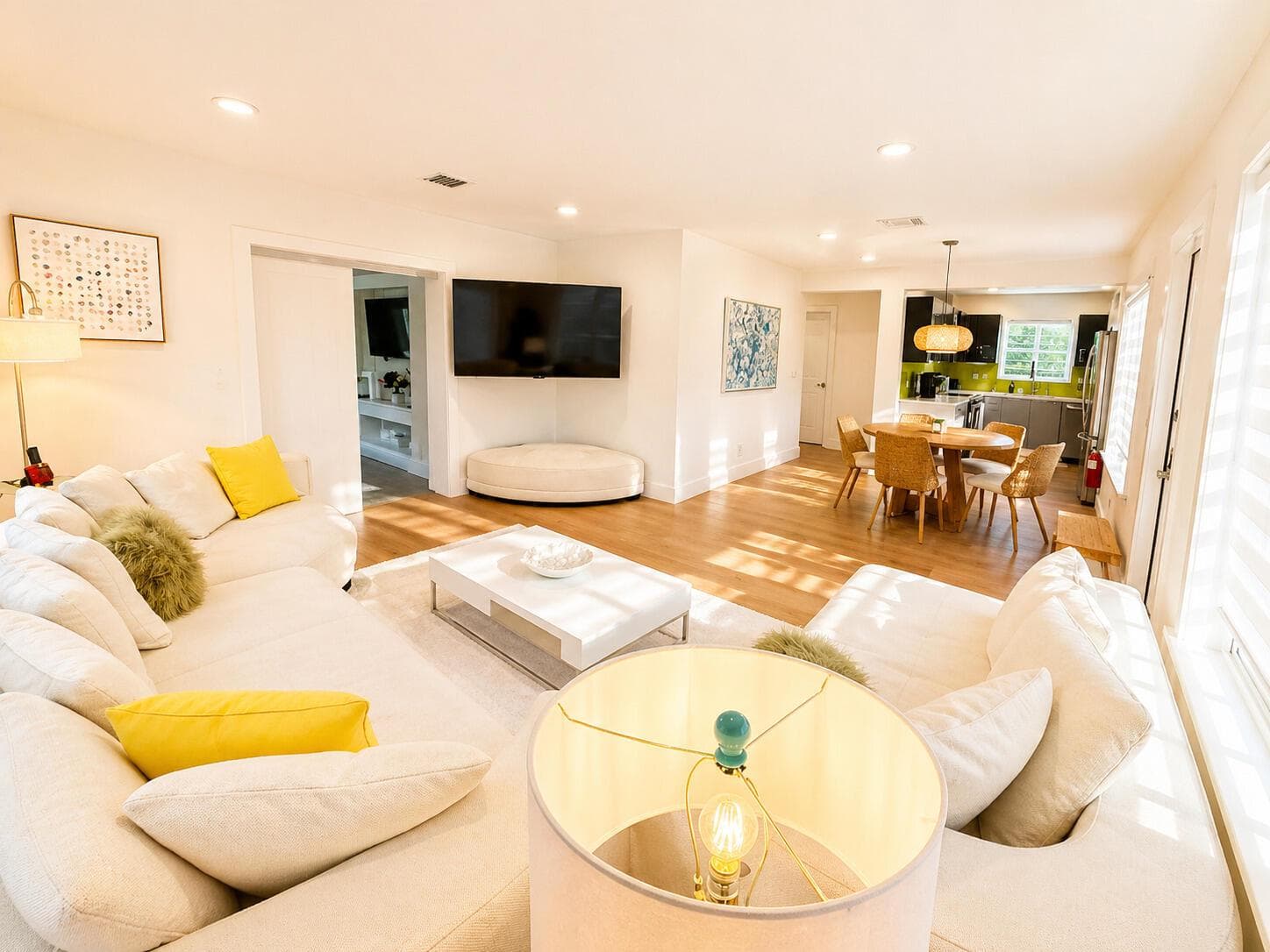 800 SE 11TH Court, Fort Lauderdale FL 33316 - Fort Lauderdale, FL - Photo 1