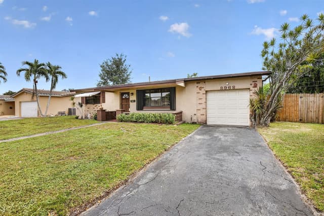 8968 SW 52nd Place, Cooper City FL 33328 - Cooper City, FL - Photo 2
