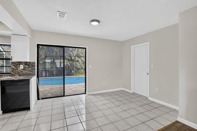 8968 SW 52nd Place, Cooper City FL 33328 - Cooper City, FL - Photo 7
