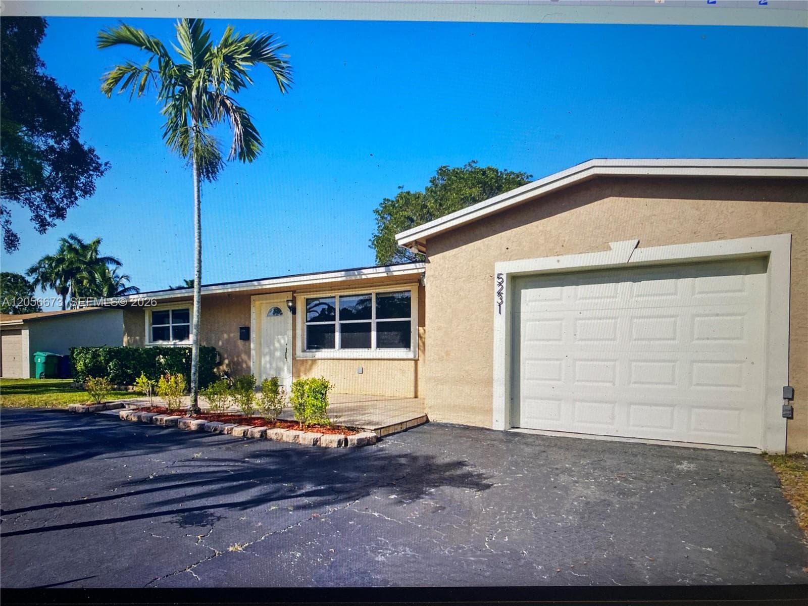 5231 SW 89th Ave, Cooper City FL 33328 - Cooper City, FL - Photo 1