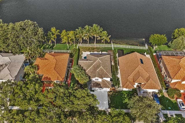 3409 Boise Way, Cooper City FL 33026 - Cooper City, FL - Photo 4