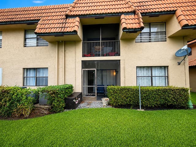 10730 ROYAL PALM Boulevard # 3, Coral Springs FL 33065 - Coral Springs, FL - Photo 2