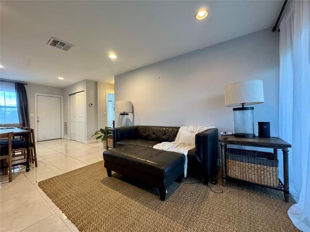 2801 NE 33RD Court # 206, Fort Lauderdale FL 33306 - Fort Lauderdale, FL - Photo 5