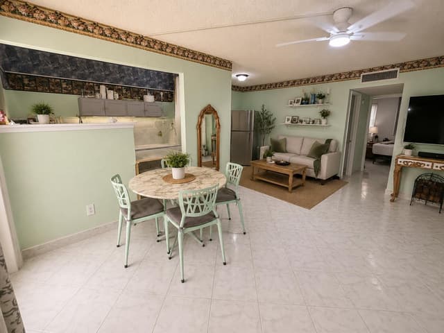 2400 NE 10TH Street # 205, Pompano Beach FL 33062 - Pompano Beach, FL - Photo 7