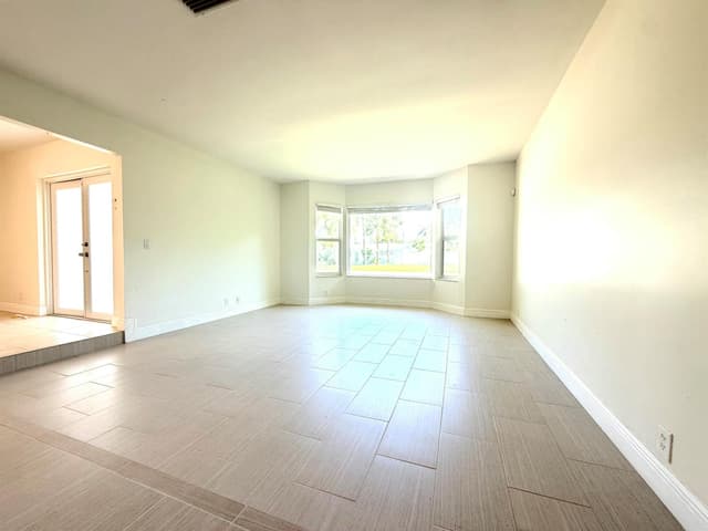 2648 NE 9TH Street, Pompano Beach FL 33062 - Pompano Beach, FL - Photo 7