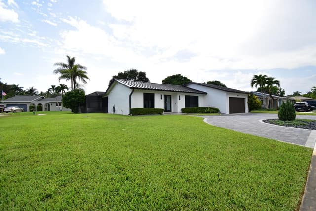 5061 SW 87TH Terrace, Cooper City FL 33328 - Cooper City, FL - Photo 7