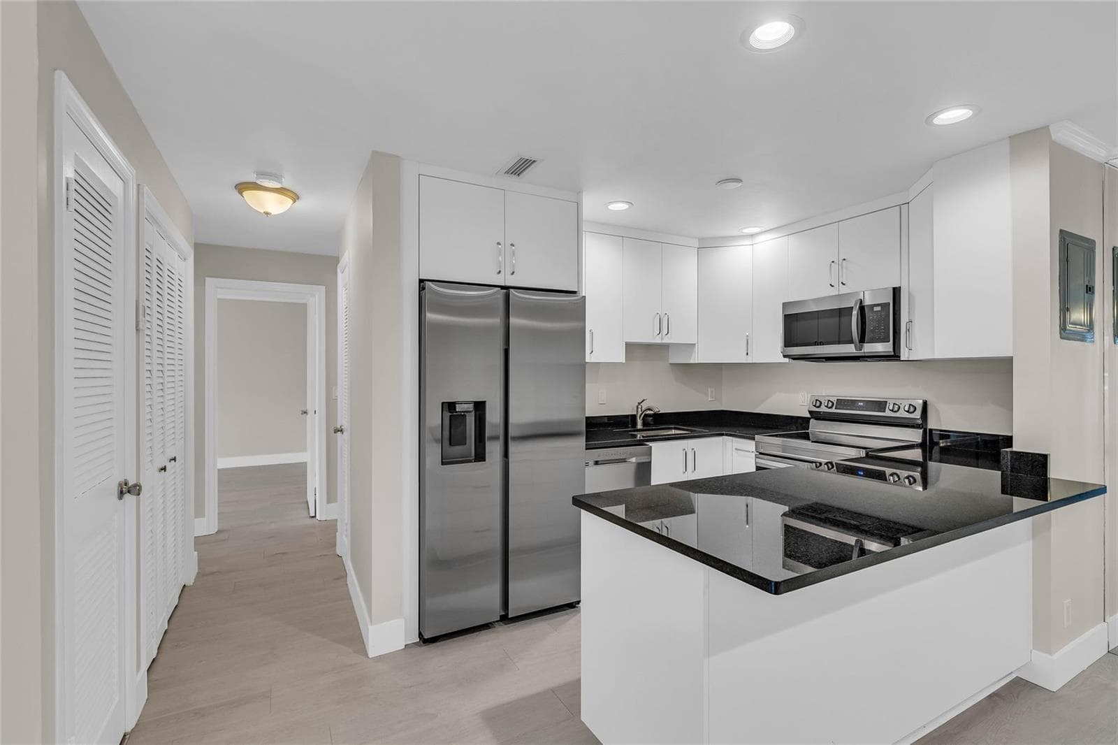 6319 Bay Club Drive # 1, Fort Lauderdale FL 33308 - Fort Lauderdale, FL - Photo 1
