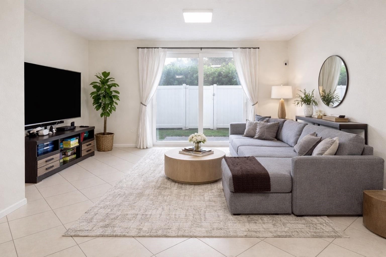 8106 Prestige Commons Drive # 8106, Tamarac FL 33321 - Tamarac, FL - Photo 1