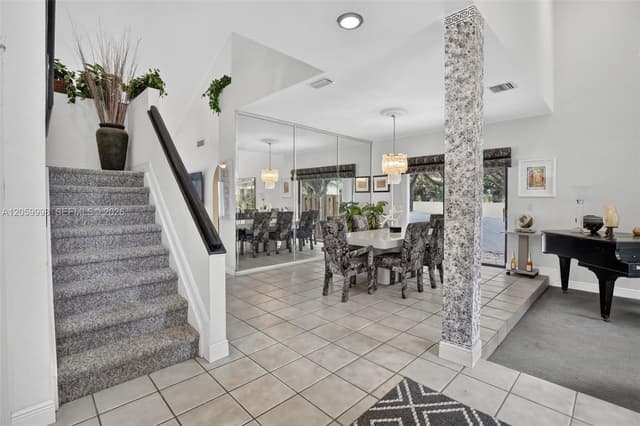 11584 Waterford Ct, Cooper City FL 33026 - Cooper City, FL - Photo 3