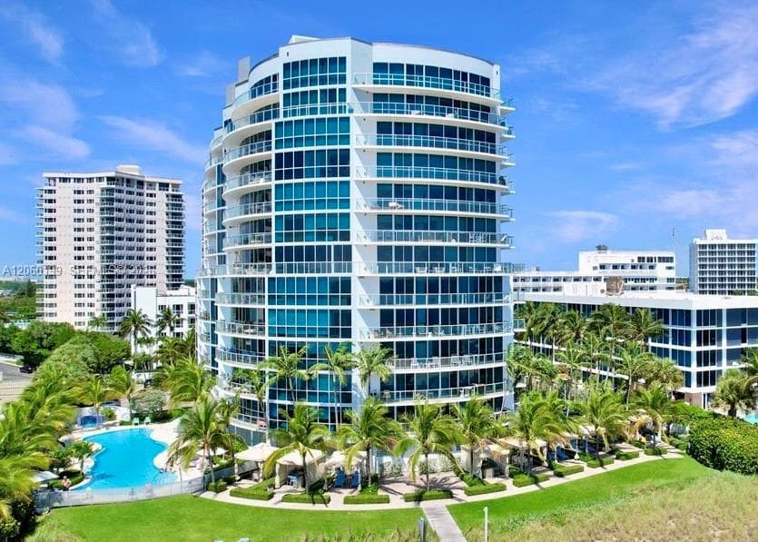 1200 Holiday Dr # 705, Fort Lauderdale FL 33316 - Fort Lauderdale, FL - Photo 1