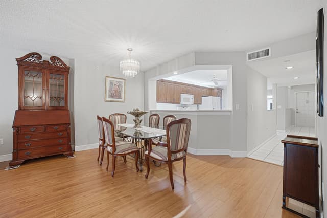 7643 Granville Drive # 210, Tamarac FL 33321 - Tamarac, FL - Photo 5
