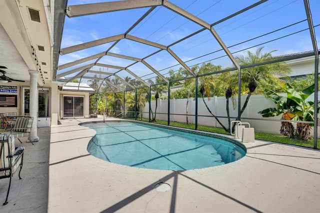 2756 NE 35th Street, Fort Lauderdale FL 33306 - Fort Lauderdale, FL - Photo 2