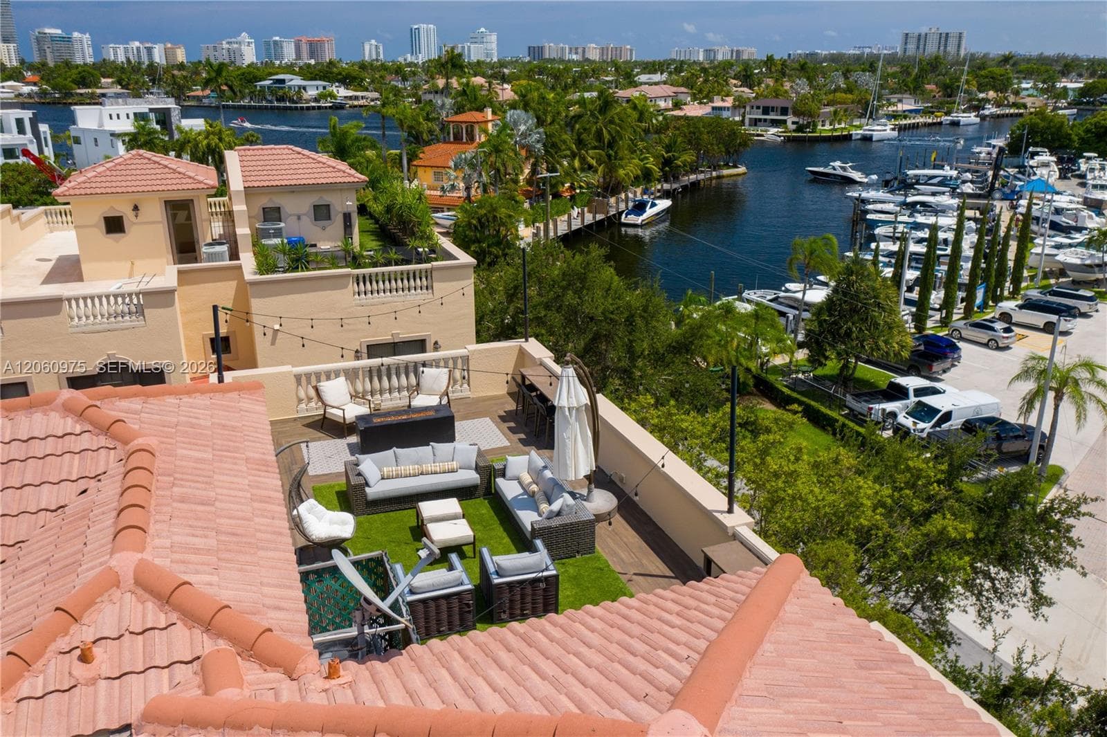 2106 SE 7th St # 2106, Pompano Beach FL 33062 - Pompano Beach, FL - Photo 1