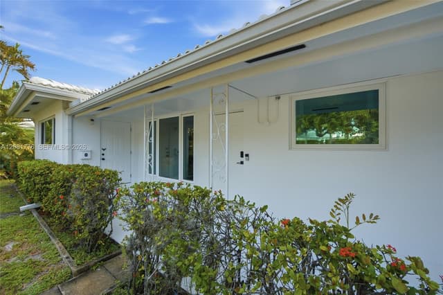 3497 NE 20th Ave, Oakland Park FL 33306 - Oakland Park, FL - Photo 7