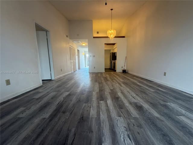 1172 NW 122nd Ter, Pembroke Pines FL 33026 - Pembroke Pines, FL - Photo 6