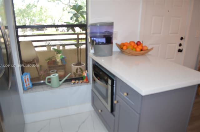 11554 NW 10th St # 11554, Pembroke Pines FL 33026 - Pembroke Pines, FL - Photo 6