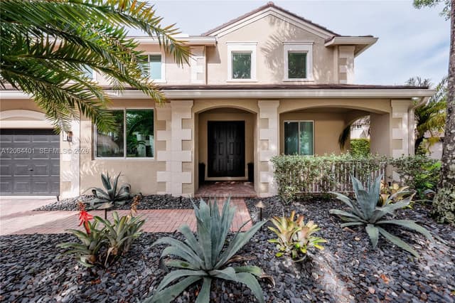 3917 Heron Ridge Ln, Weston FL 33331 - Weston, FL - Photo 3